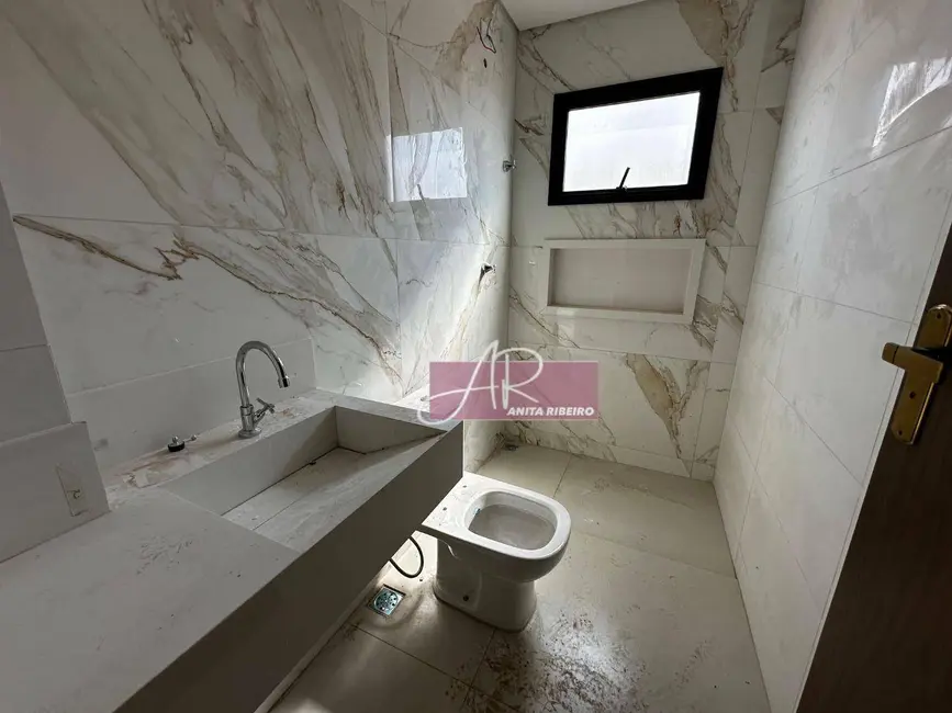 Foto 9 de Apartamento com 2 quartos à venda, 67m2 em Pouso Alegre - MG