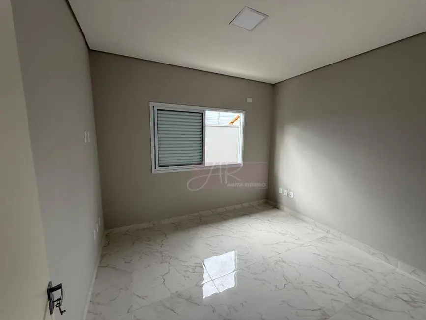 Foto 8 de Casa com 3 quartos à venda, 300m2 em Buritis, Pouso Alegre - MG