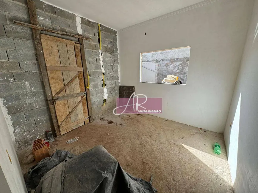 Foto 2 de Casa com 3 quartos à venda, 200m2 em Parque Real, Pouso Alegre - MG