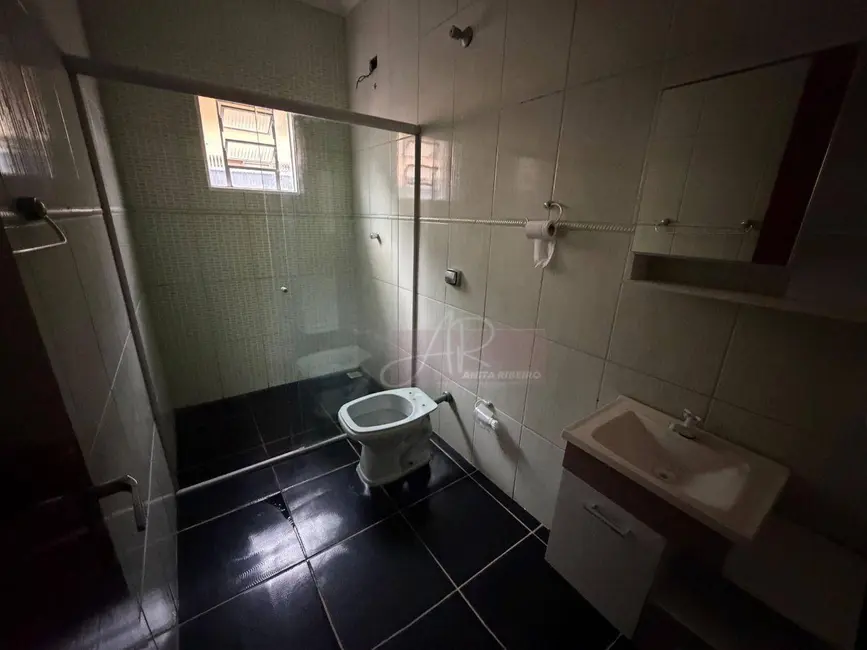 Foto 6 de Casa com 2 quartos à venda, 120m2 em Pouso Alegre - MG