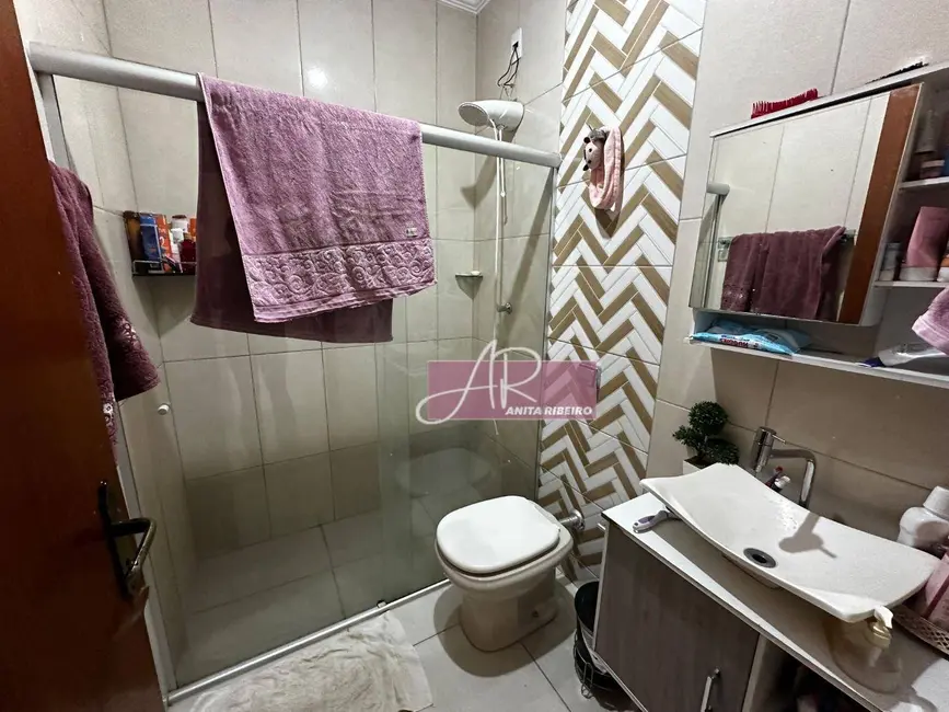 Foto 9 de Casa com 2 quartos à venda, 100m2 em Pouso Alegre - MG