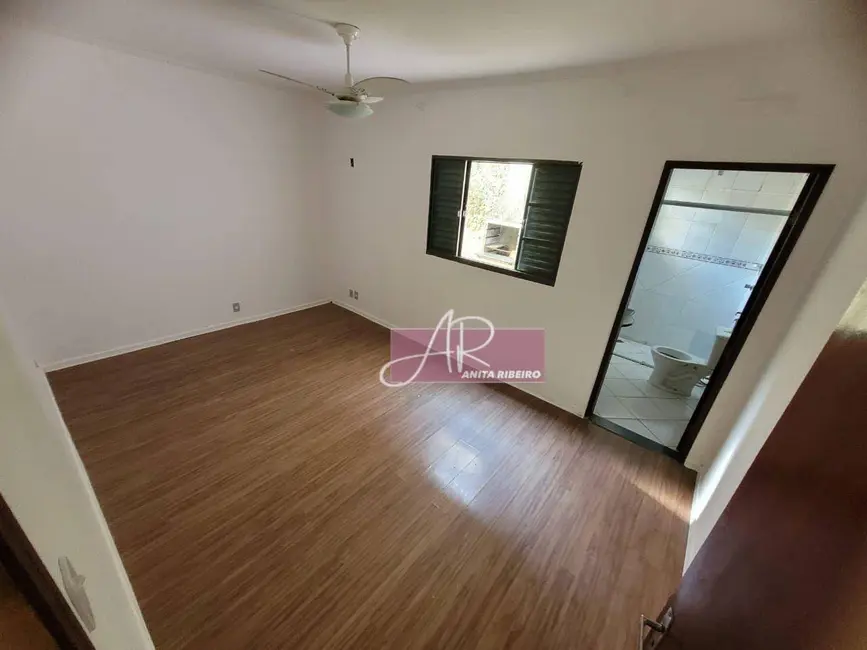 Apartamento com 3 quartos à venda, 130m2 em Pouso Alegre - MG - imagem 8 Foto 8 de Apartamento com 3 quartos à venda, 130m2 em Pouso Alegre - MG