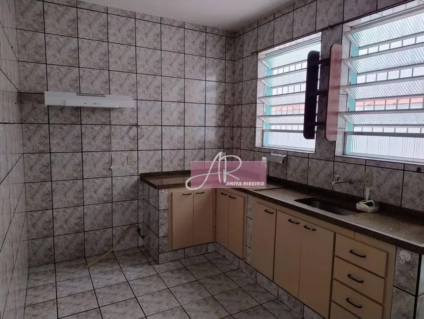 Foto 9 de Casa com 3 quartos à venda, 150m2 em São João, Pouso Alegre - MG