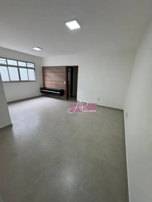 Foto 1 de Apartamento com 2 quartos à venda, 75m2 em Pouso Alegre - MG