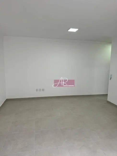 Foto 2 de Apartamento com 2 quartos à venda, 75m2 em Pouso Alegre - MG