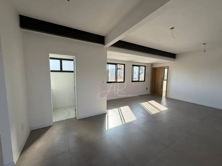 Foto 2 de Apartamento com 2 quartos à venda, 150m2 em Centro, Pouso Alegre - MG