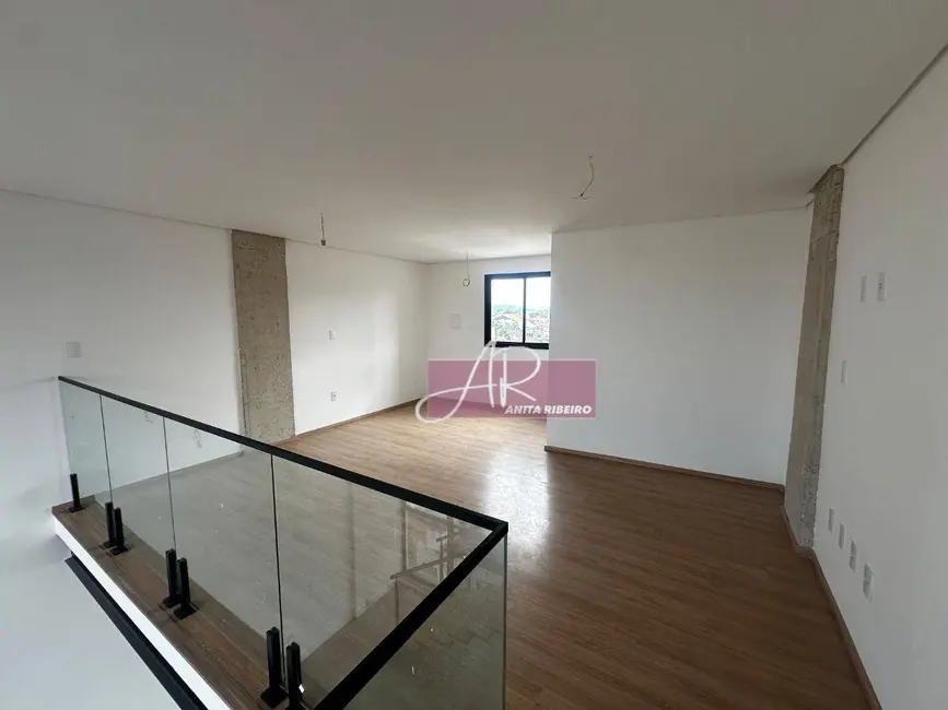 Apartamento com 2 quartos à venda, 150m2 em Centro, Pouso Alegre - MG - imagem 5 Foto 5 de Apartamento com 2 quartos à venda, 150m2 em Centro, Pouso Alegre - MG