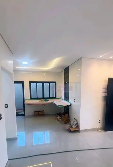 Casa com 3 quartos à venda, 200m2 em Parque Real, Pouso Alegre - MG - imagem 3 Foto 3 de Casa com 3 quartos à venda, 200m2 em Parque Real, Pouso Alegre - MG