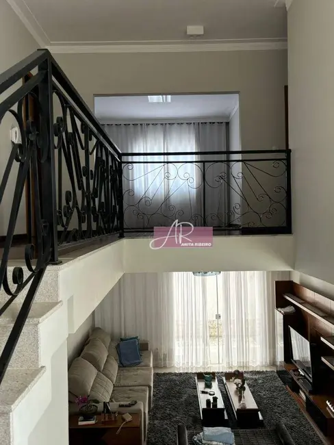 Foto 5 de Casa com 5 quartos à venda, 340m2 em Pouso Alegre - MG