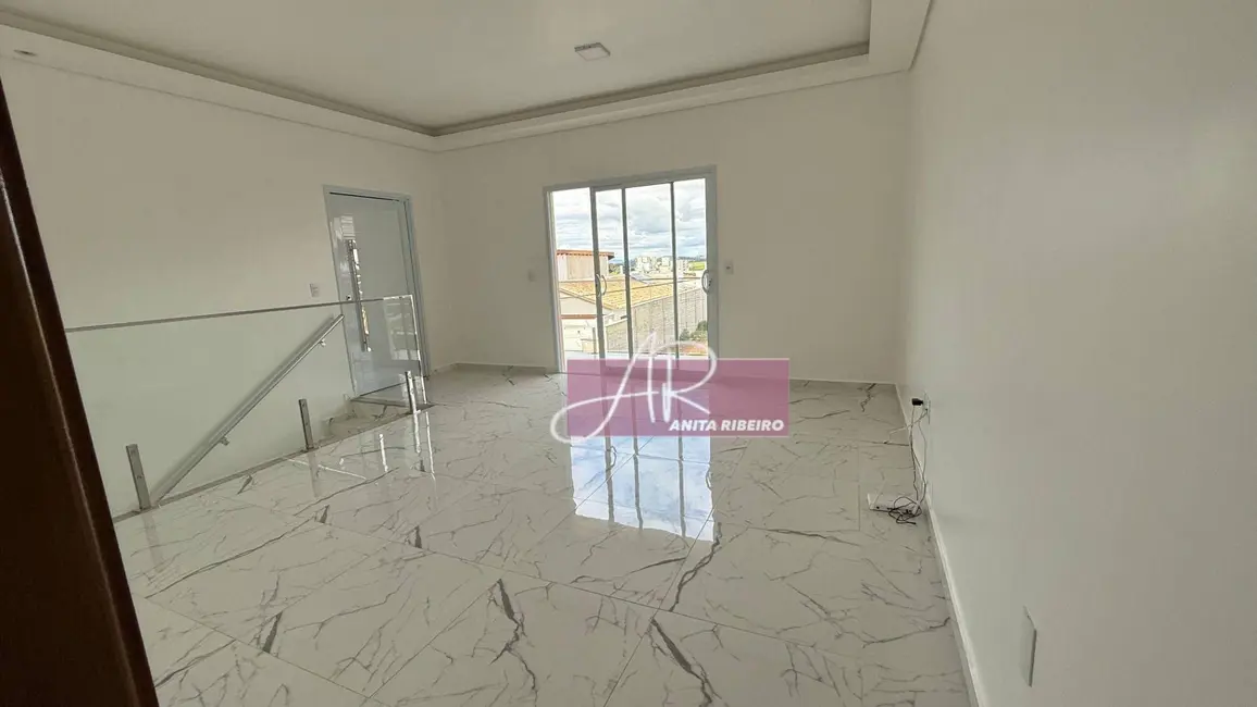 Foto 6 de Casa com 4 quartos à venda, 330m2 em Pouso Alegre - MG