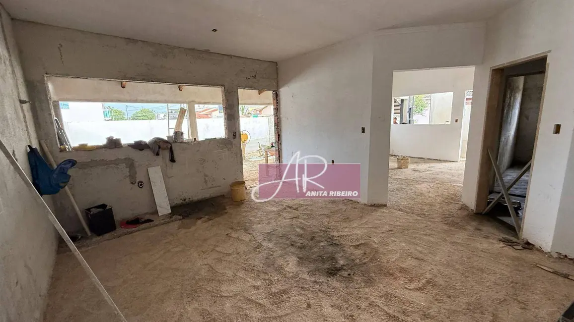 Foto 4 de Casa com 3 quartos à venda, 211m2 em Pouso Alegre - MG