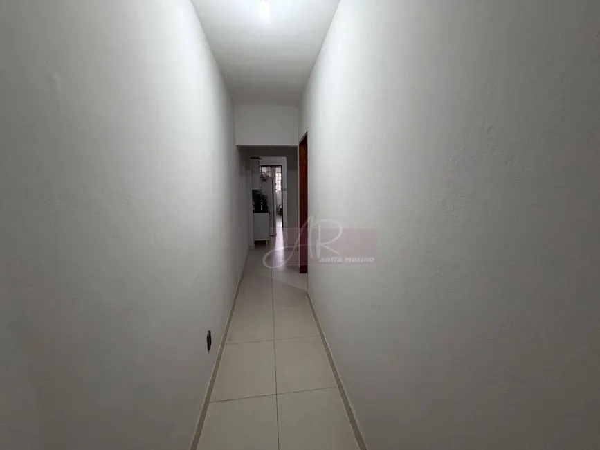 Foto 6 de Casa com 3 quartos à venda, 150m2 em Pouso Alegre - MG