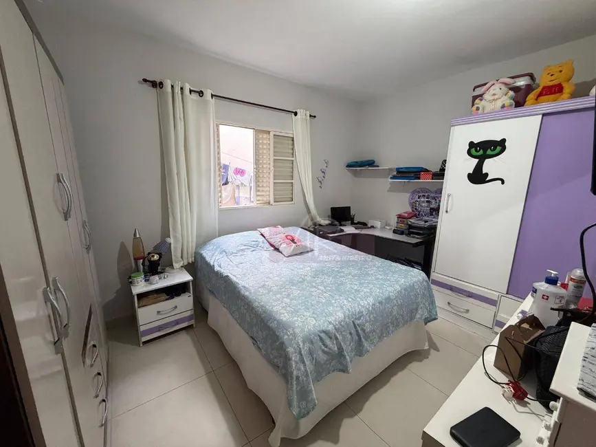 Foto 7 de Casa com 3 quartos à venda, 150m2 em Pouso Alegre - MG