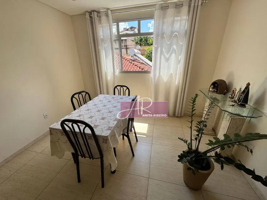 Apartamento com 2 quartos à venda, 75m2 em Pouso Alegre - MG - imagem 2 Foto 2 de Apartamento com 2 quartos à venda, 75m2 em Pouso Alegre - MG