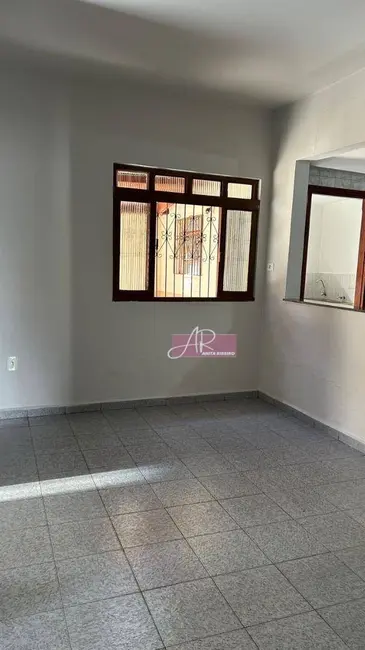 Foto 3 de Casa com 3 quartos à venda, 135m2 em Jardim Noronha, Pouso Alegre - MG