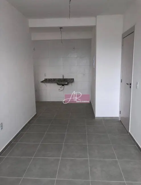 Foto 2 de Apartamento com 2 quartos à venda, 49m2 em Pouso Alegre - MG