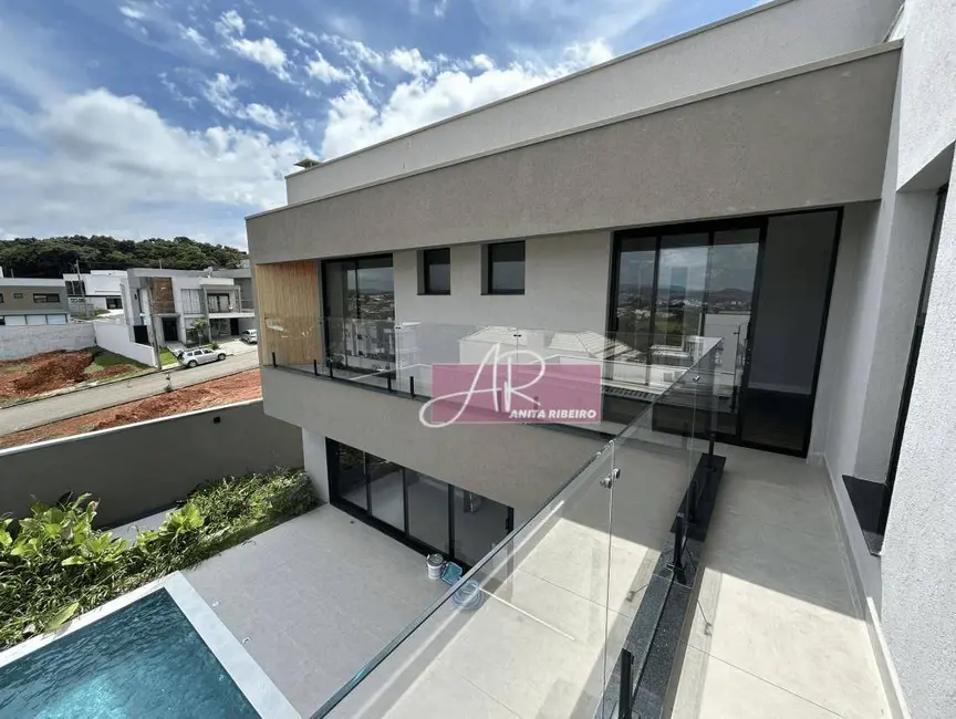 Casa de Condomínio com 4 quartos à venda, 300m2 em Belo Horizonte, Pouso Alegre - MG - imagem 9 Foto 9 de Casa de Condomínio com 4 quartos à venda, 300m2 em Belo Horizonte, Pouso Alegre - MG