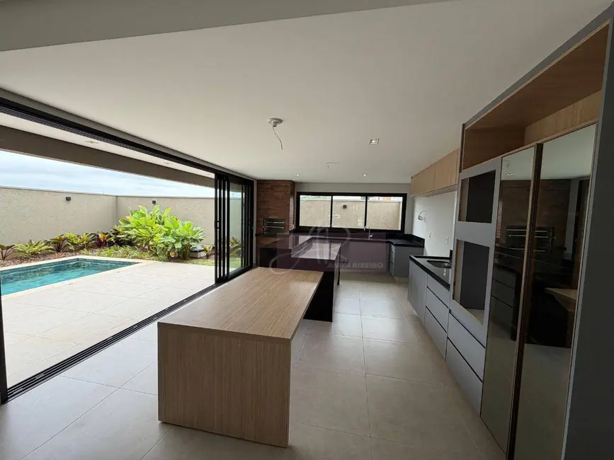 Casa de Condomínio com 4 quartos à venda, 300m2 em Belo Horizonte, Pouso Alegre - MG - imagem 5 Foto 5 de Casa de Condomínio com 4 quartos à venda, 300m2 em Belo Horizonte, Pouso Alegre - MG