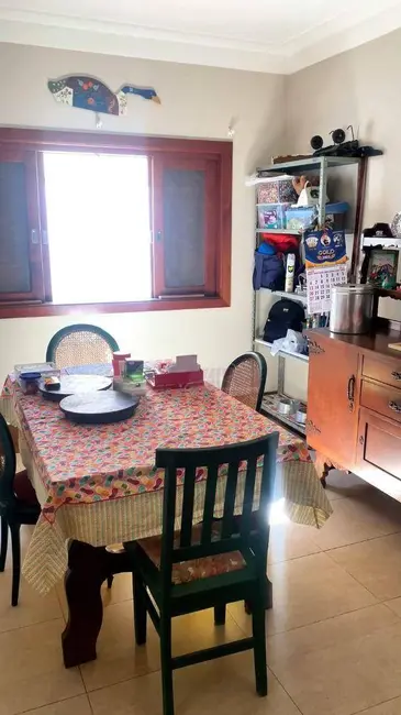 Foto 9 de Casa com 5 quartos à venda, 900m2 em Pouso Alegre - MG