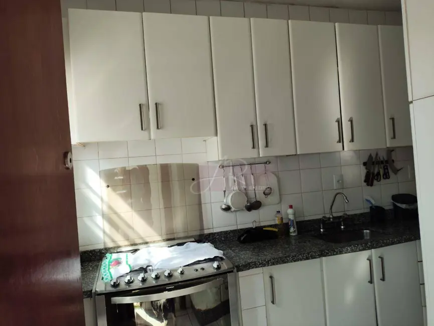 Foto 8 de Casa com 5 quartos à venda, 900m2 em Pouso Alegre - MG