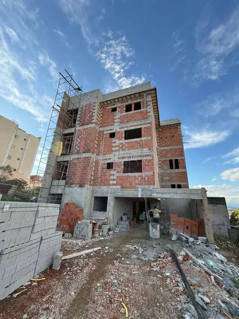 Foto 1 de Apartamento com 2 quartos à venda, 63m2 em Vila Ema, Pouso Alegre - MG