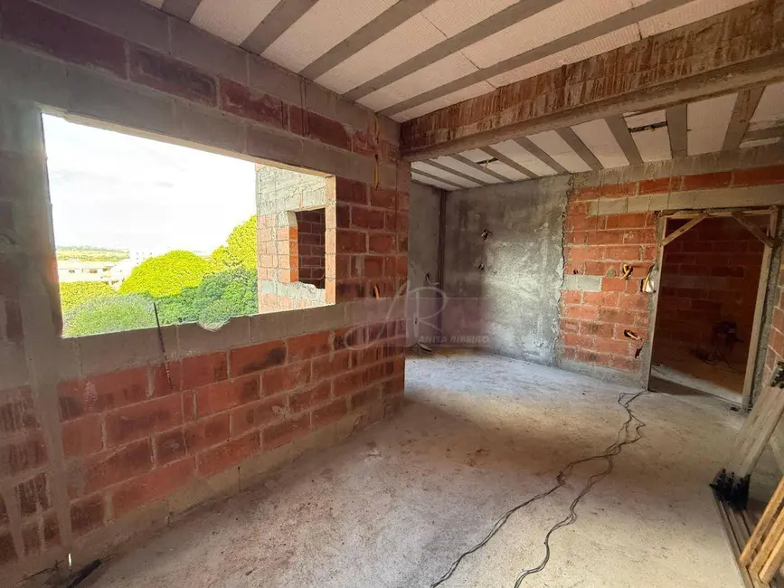 Foto 2 de Apartamento com 2 quartos à venda, 63m2 em Vila Ema, Pouso Alegre - MG