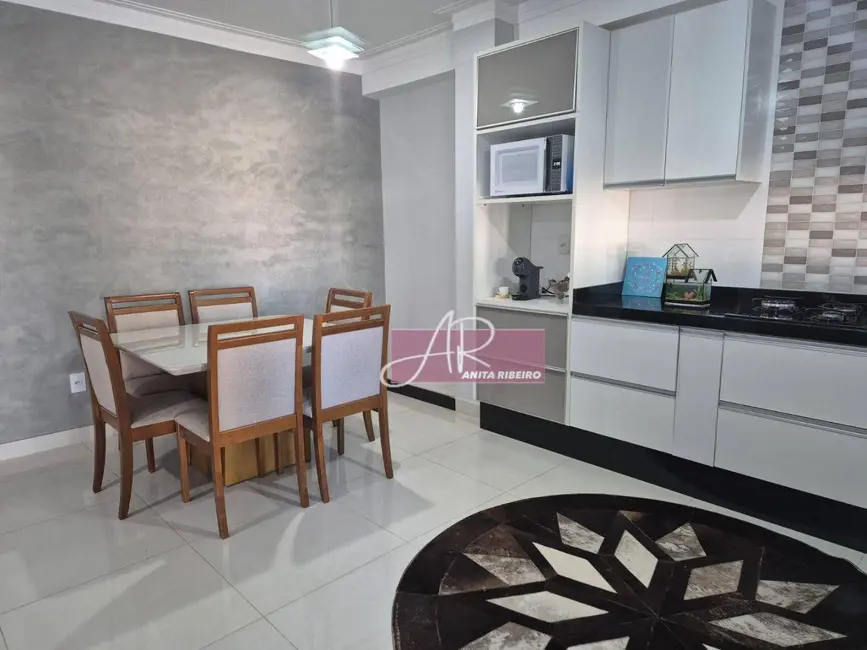 Foto 9 de Casa com 4 quartos à venda, 381m2 em São Carlos, Pouso Alegre - MG