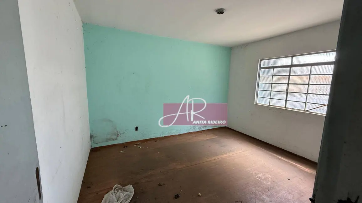 Casa com 3 quartos à venda, 144m2 em Jardim Olímpico, Pouso Alegre - MG - imagem 9 Foto 9 de Casa com 3 quartos à venda, 144m2 em Jardim Olímpico, Pouso Alegre - MG