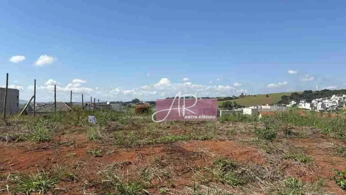Foto 1 de Terreno / Lote à venda, 360m2 em Residencial Santa Branca, Pouso Alegre - MG