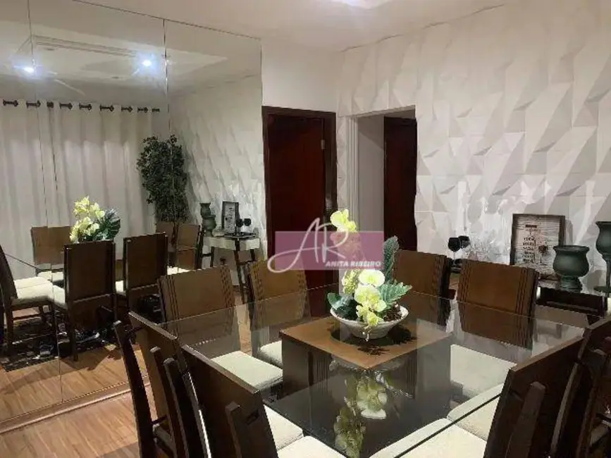 Foto 7 de Casa com 3 quartos à venda, 200m2 em Jardim Noronha, Pouso Alegre - MG