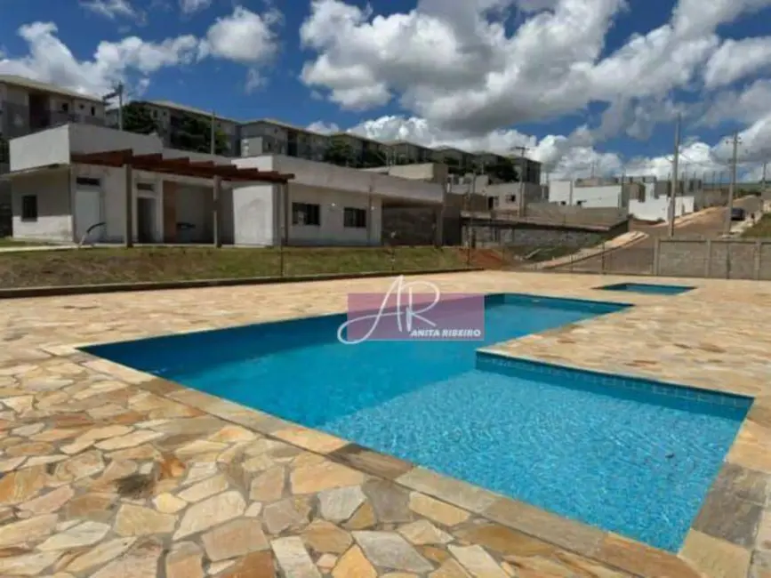 Casa de Condomínio com 2 quartos à venda, 125m2 em Ipiranga, Pouso Alegre - MG - imagem 9 Foto 9 de Casa de Condomínio com 2 quartos à venda, 125m2 em Ipiranga, Pouso Alegre - MG