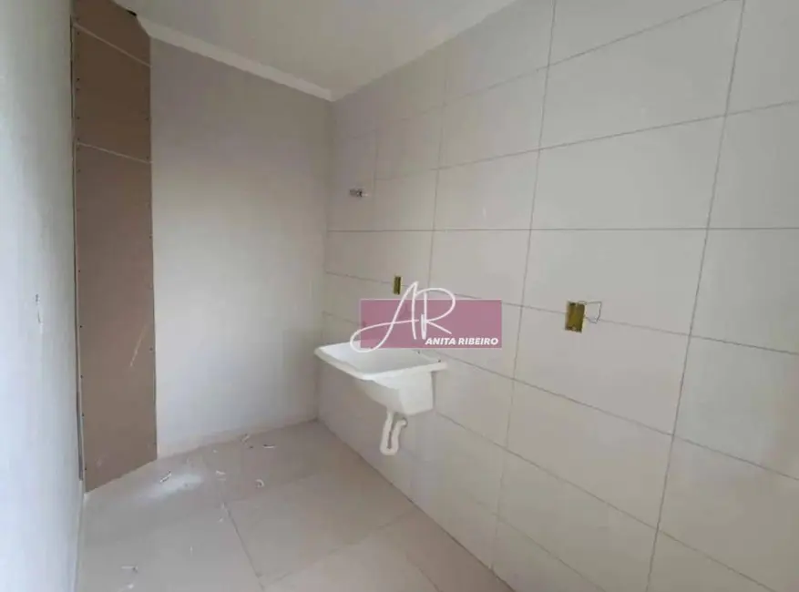 Foto 3 de Apartamento com 2 quartos à venda, 52m2 em Pão de Açúcar, Pouso Alegre - MG
