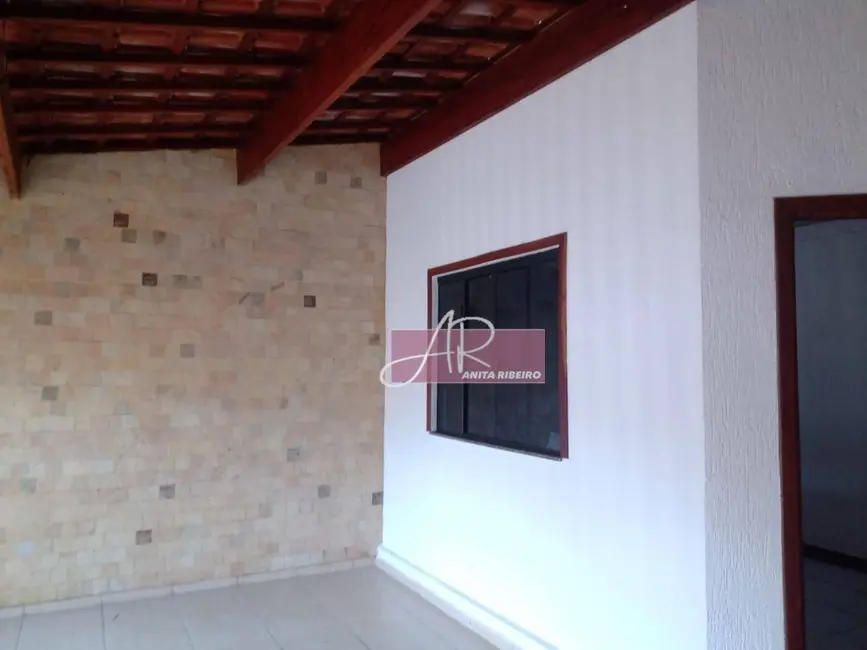 Casa com 3 quartos à venda, 144m2 em Pouso Alegre - MG - imagem 3 Foto 3 de Casa com 3 quartos à venda, 144m2 em Pouso Alegre - MG