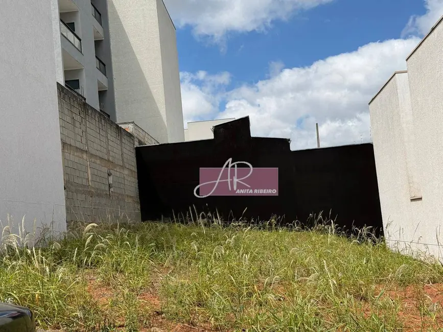 Foto 1 de Terreno / Lote à venda, 200m2 em Parque Real, Pouso Alegre - MG