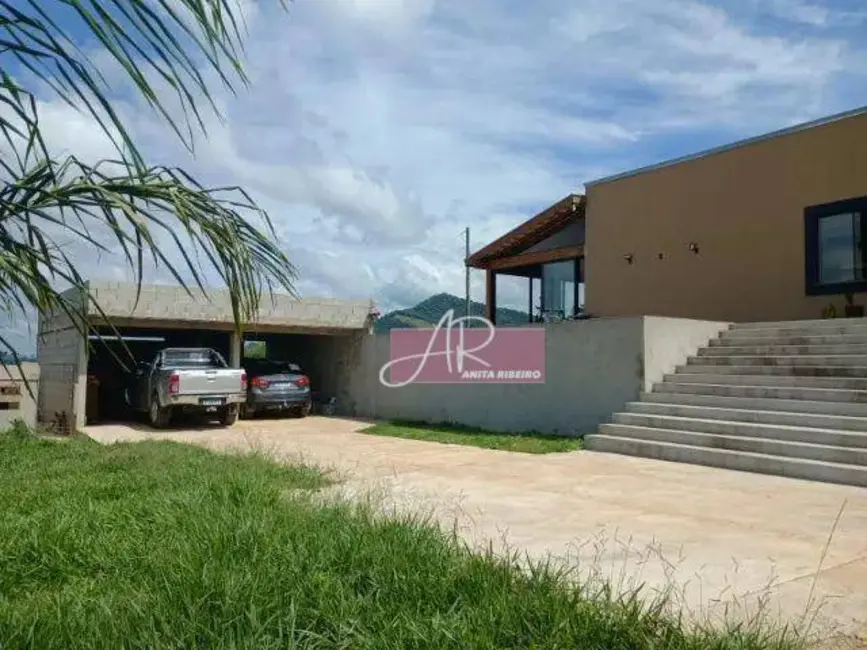 Chácara com 5 quartos à venda, 30000m2 em Pouso Alegre - MG - imagem 2 Foto 2 de Chácara com 5 quartos à venda, 30000m2 em Pouso Alegre - MG