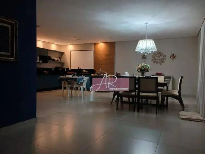 Chácara com 5 quartos à venda, 30000m2 em Pouso Alegre - MG - imagem 8 Foto 8 de Chácara com 5 quartos à venda, 30000m2 em Pouso Alegre - MG