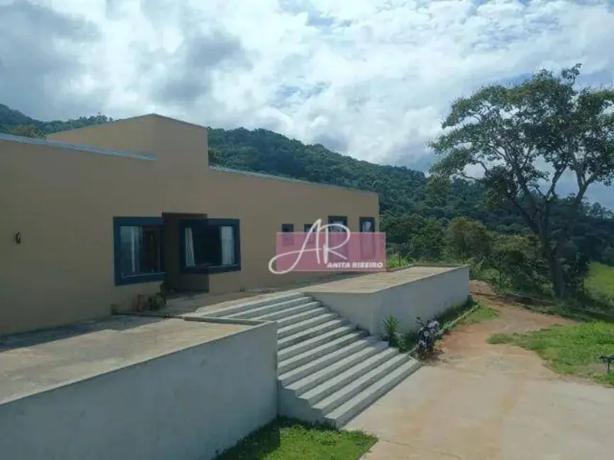 Chácara com 5 quartos à venda, 30000m2 em Pouso Alegre - MG - imagem 5 Foto 5 de Chácara com 5 quartos à venda, 30000m2 em Pouso Alegre - MG