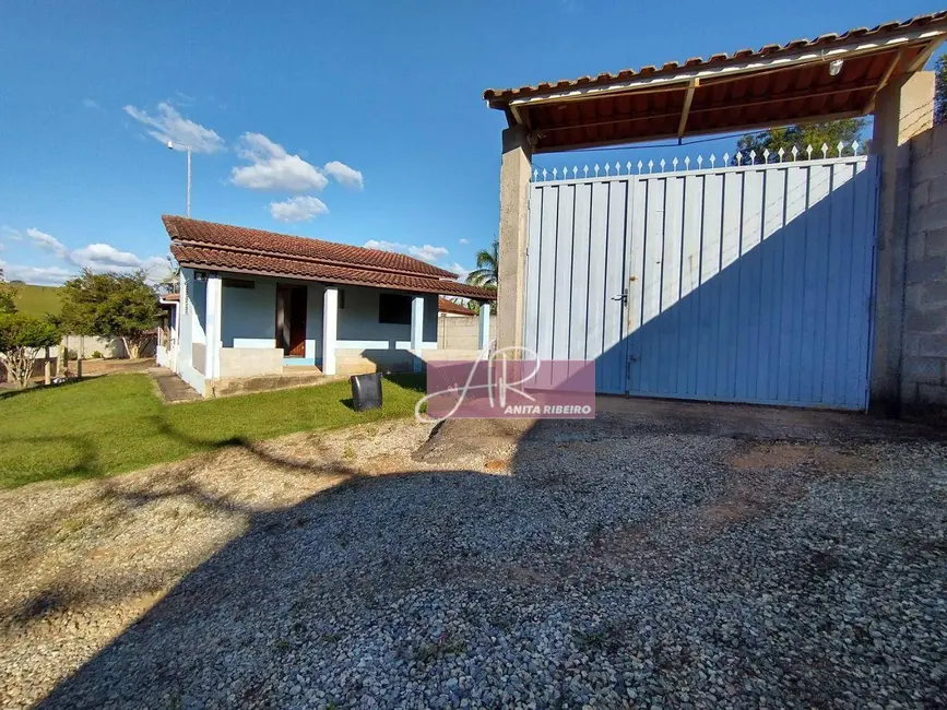 Sítio / Rancho com 3 quartos à venda, 9200m2 em Pouso Alegre - MG - imagem 4 Foto 4 de Sítio / Rancho com 3 quartos à venda, 9200m2 em Pouso Alegre - MG