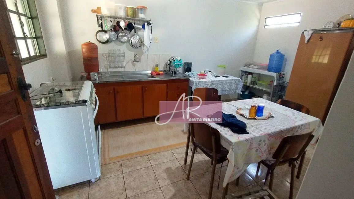 Sítio / Rancho com 3 quartos à venda, 9200m2 em Pouso Alegre - MG - imagem 5 Foto 5 de Sítio / Rancho com 3 quartos à venda, 9200m2 em Pouso Alegre - MG