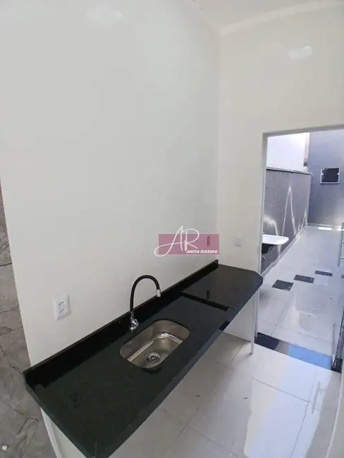 Casa com 3 quartos à venda, 100m2 em Vila Verde, Pouso Alegre - MG - imagem 4 Foto 4 de Casa com 3 quartos à venda, 100m2 em Vila Verde, Pouso Alegre - MG