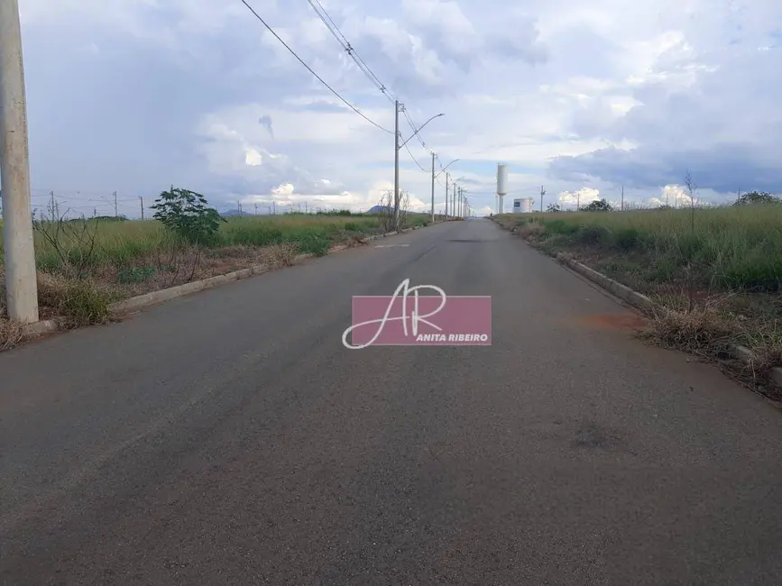 Terreno / Lote à venda, 300m2 em Pouso Alegre - MG - imagem 9 Foto 9 de Terreno / Lote à venda, 300m2 em Pouso Alegre - MG