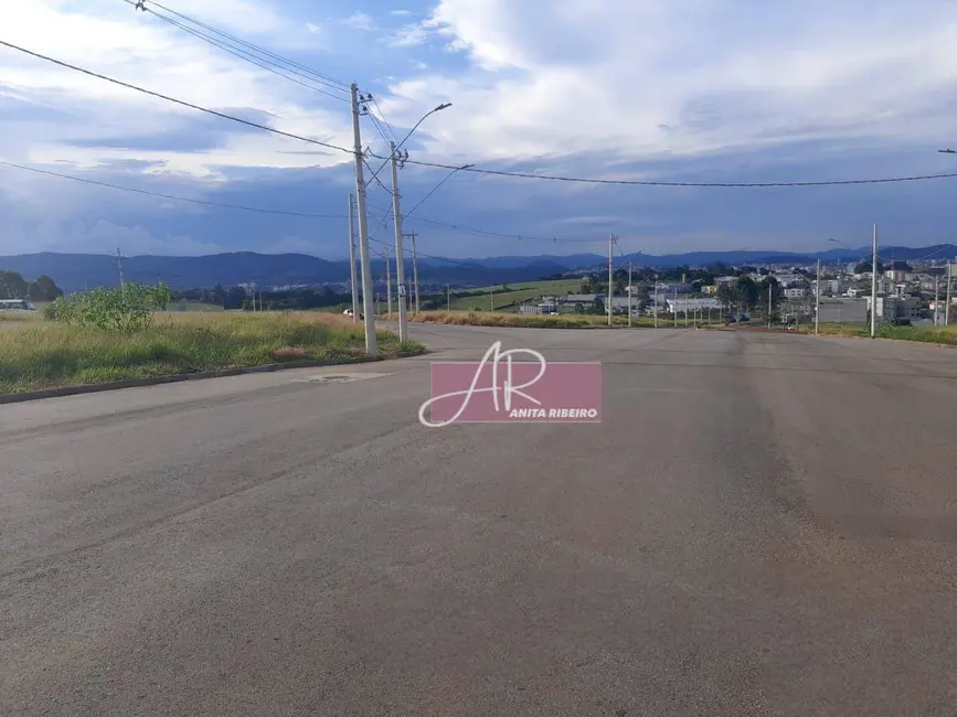 Terreno / Lote à venda, 300m2 em Pouso Alegre - MG - imagem 7 Foto 7 de Terreno / Lote à venda, 300m2 em Pouso Alegre - MG