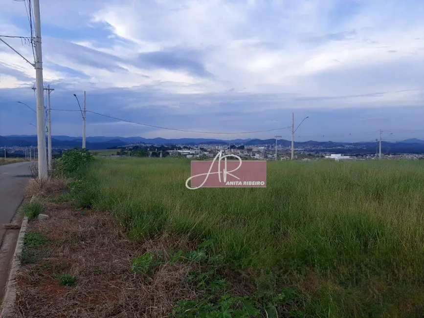 Terreno / Lote à venda, 300m2 em Pouso Alegre - MG - imagem 2 Foto 2 de Terreno / Lote à venda, 300m2 em Pouso Alegre - MG