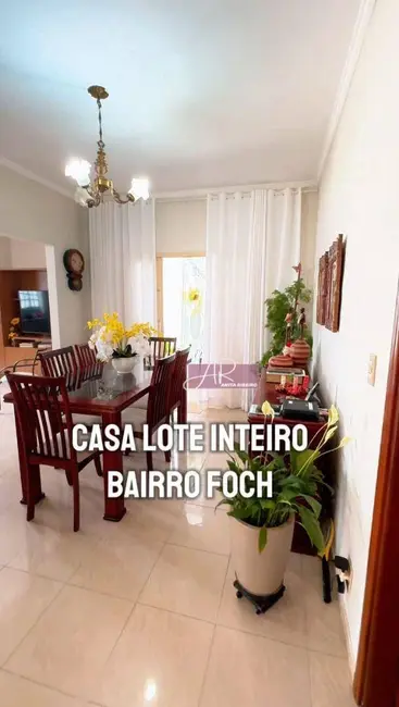 Foto 4 de Casa com 5 quartos à venda, 286m2 em Pouso Alegre - MG
