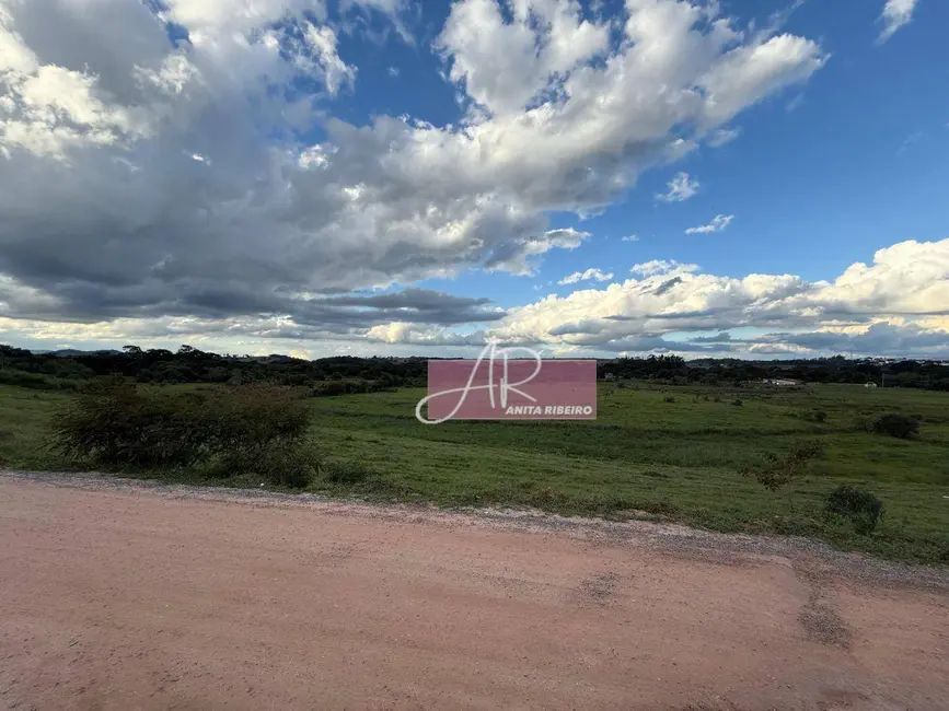 Terreno / Lote à venda, 14500m2 em Jardim Califórnia, Pouso Alegre - MG - imagem 4 Foto 4 de Terreno / Lote à venda, 14500m2 em Jardim Califórnia, Pouso Alegre - MG