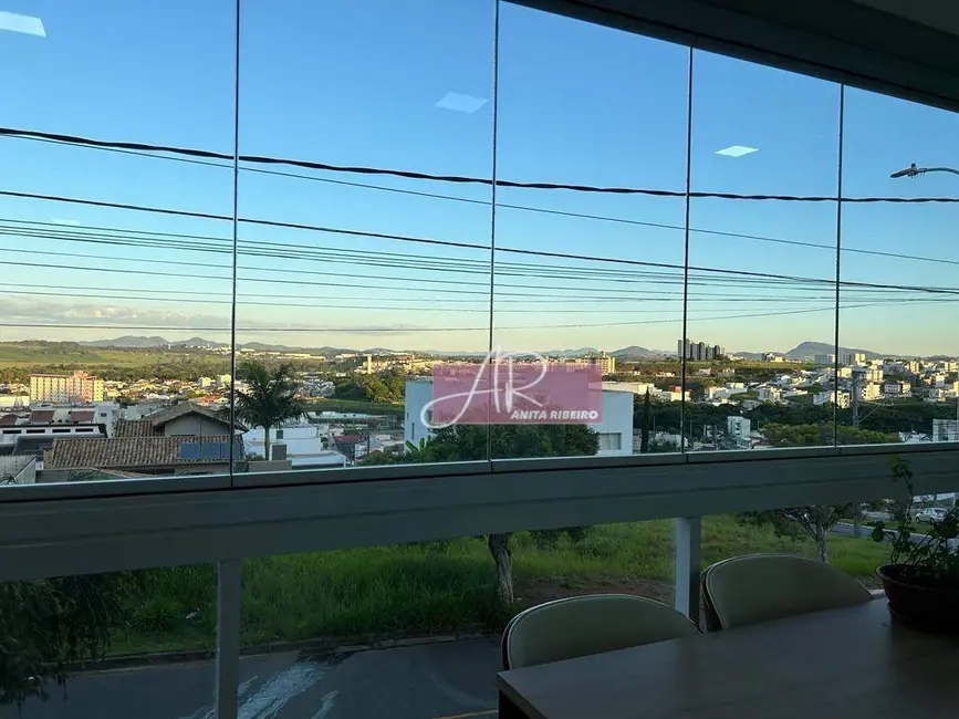 Foto 1 de Apartamento com 3 quartos à venda, 149m2 em Pouso Alegre - MG