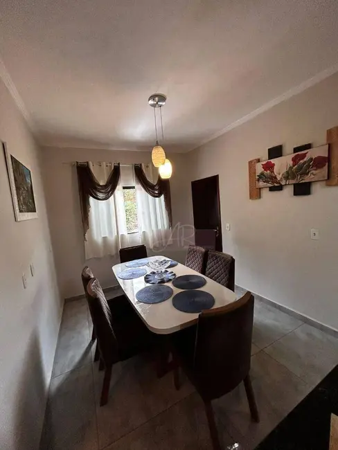 Chácara com 4 quartos à venda, 470m2 em Pouso Alegre - MG - imagem 9 Foto 9 de Chácara com 4 quartos à venda, 470m2 em Pouso Alegre - MG