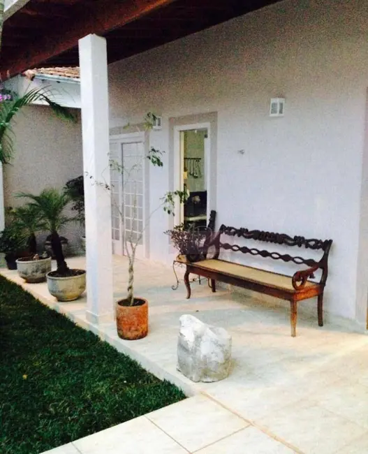 Foto 3 de Casa com 2 quartos à venda, 276m2 em Jardim Esplanada, Pouso Alegre - MG