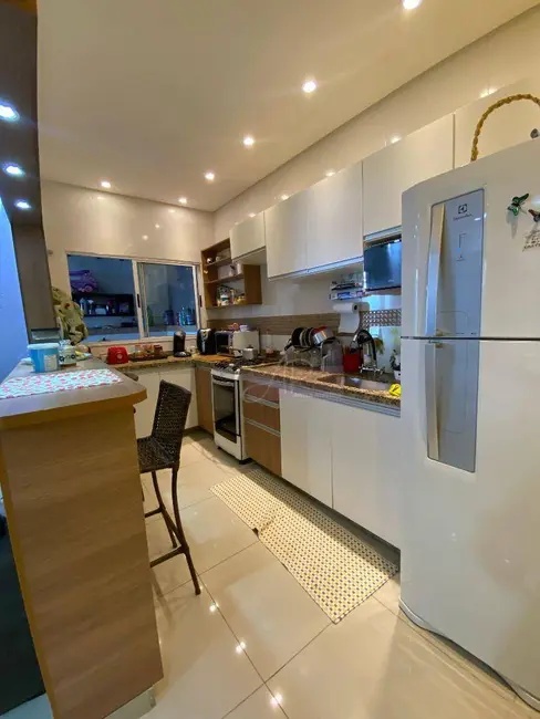 Foto 6 de Casa com 2 quartos à venda, 120m2 em Pouso Alegre - MG