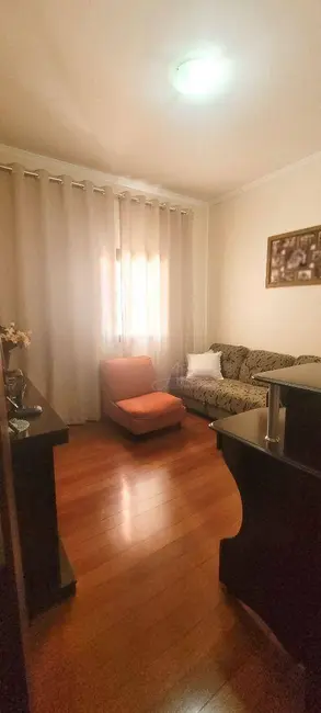 Apartamento com 3 quartos à venda, 132m2 em Centro, Pouso Alegre - MG - imagem 8 Foto 8 de Apartamento com 3 quartos à venda, 132m2 em Centro, Pouso Alegre - MG